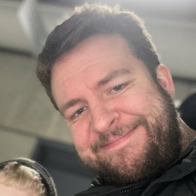 Mads's avatar